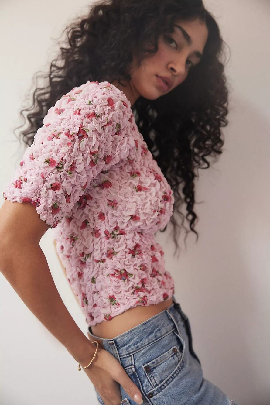 NWOT Free People Pink Floral Rosie Posie Smocked Cropped Y2K Feminine Top S